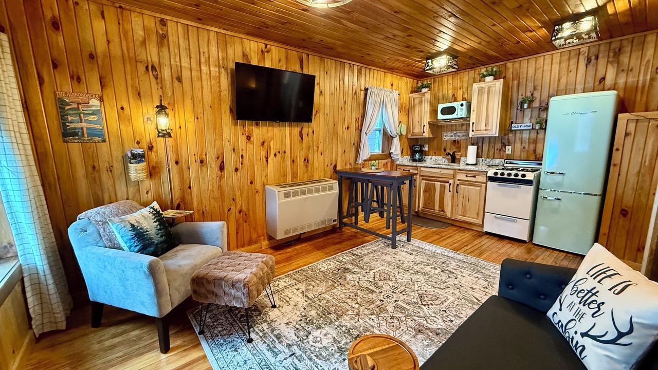 Photo of Bedroom in Town of Webb