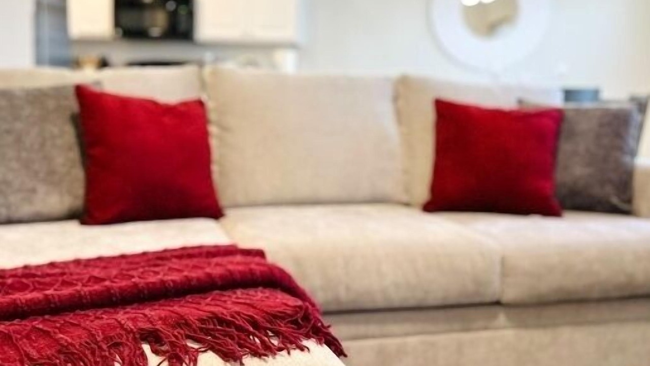 Photo of Livingroom in Mountain Green