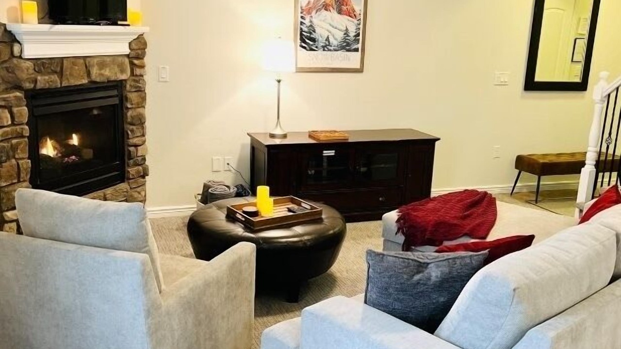 Photo of Livingroom in Mountain Green