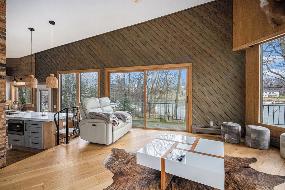 Photo of Livingroom in Benton Harbor