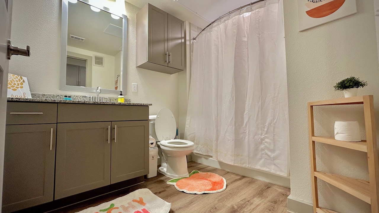 Photo of Bathroom in Sherman