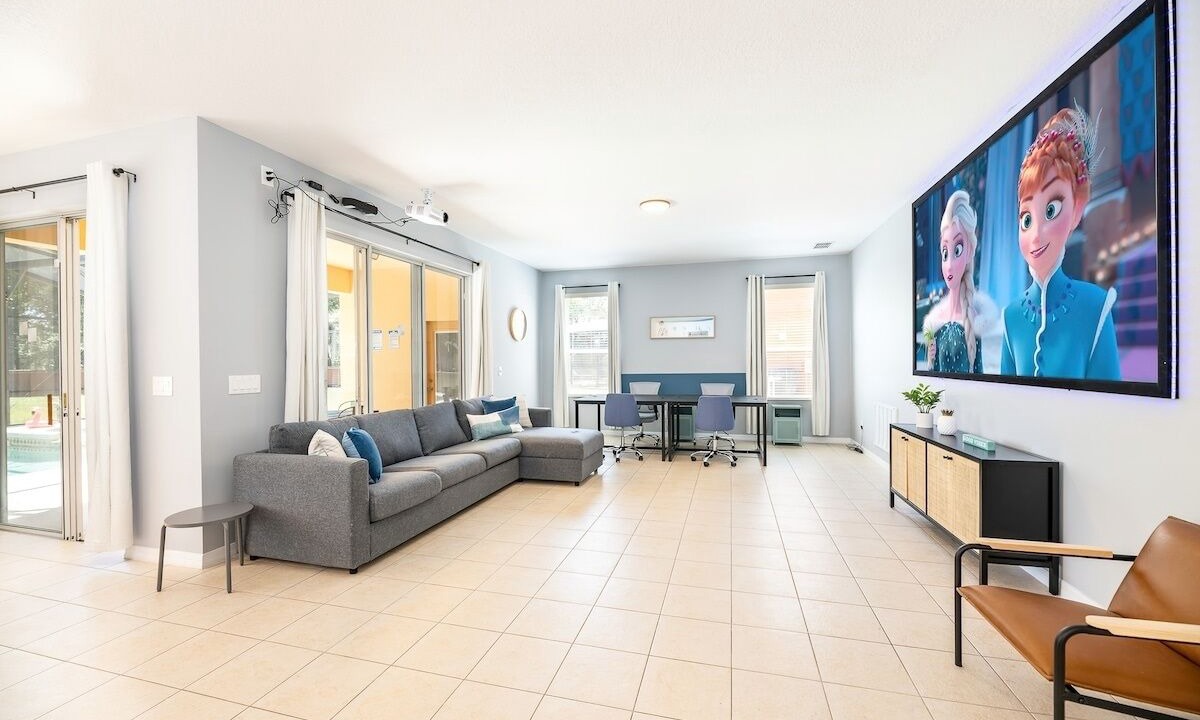 Photo of Livingroom in Lake Berkley