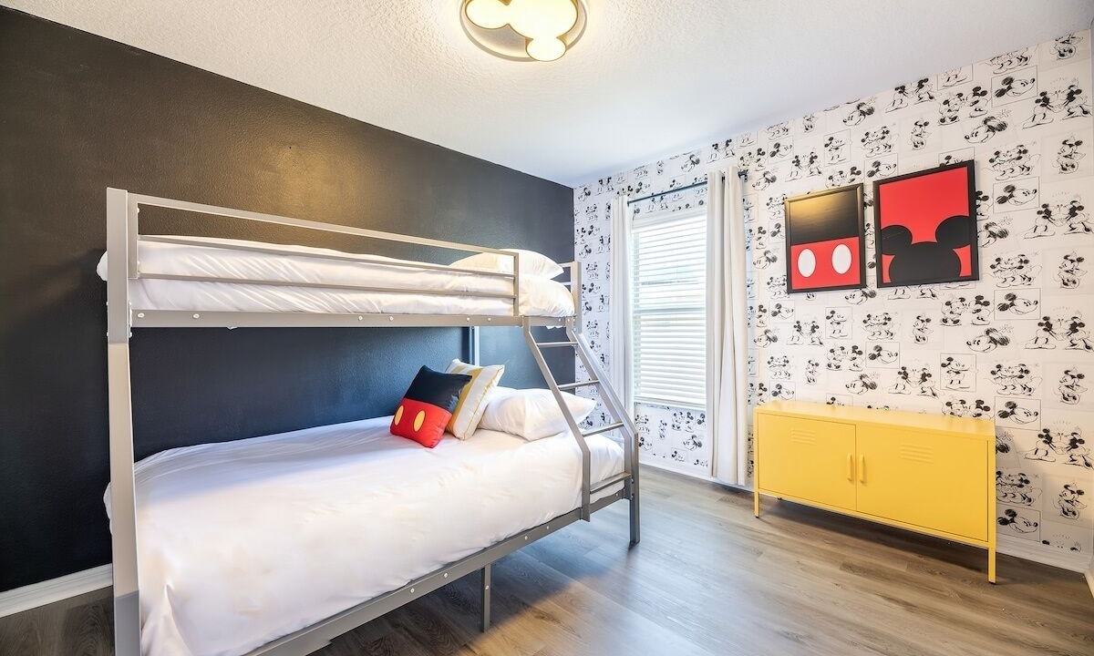 Photo of Bedroom in Lake Berkley