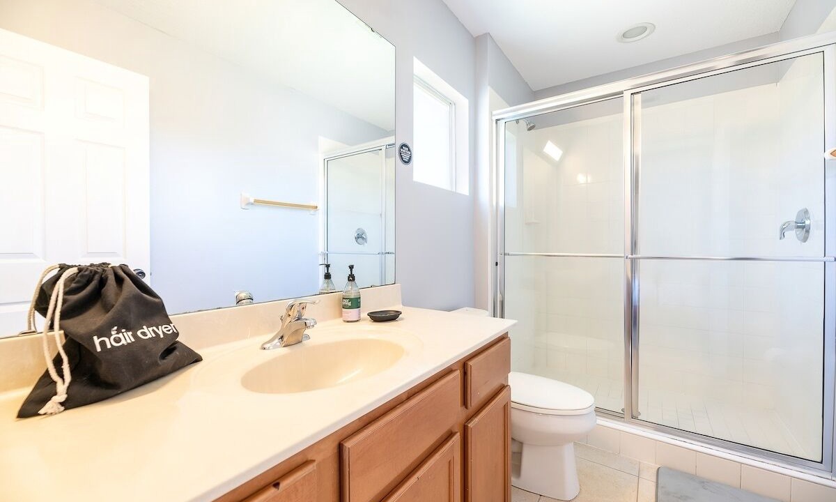 Photo of Bathroom in Lake Berkley