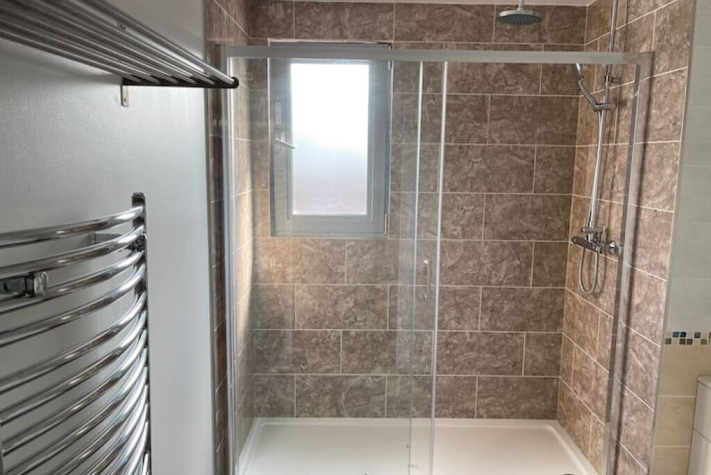 Photo of Bathroom in Shacklewell