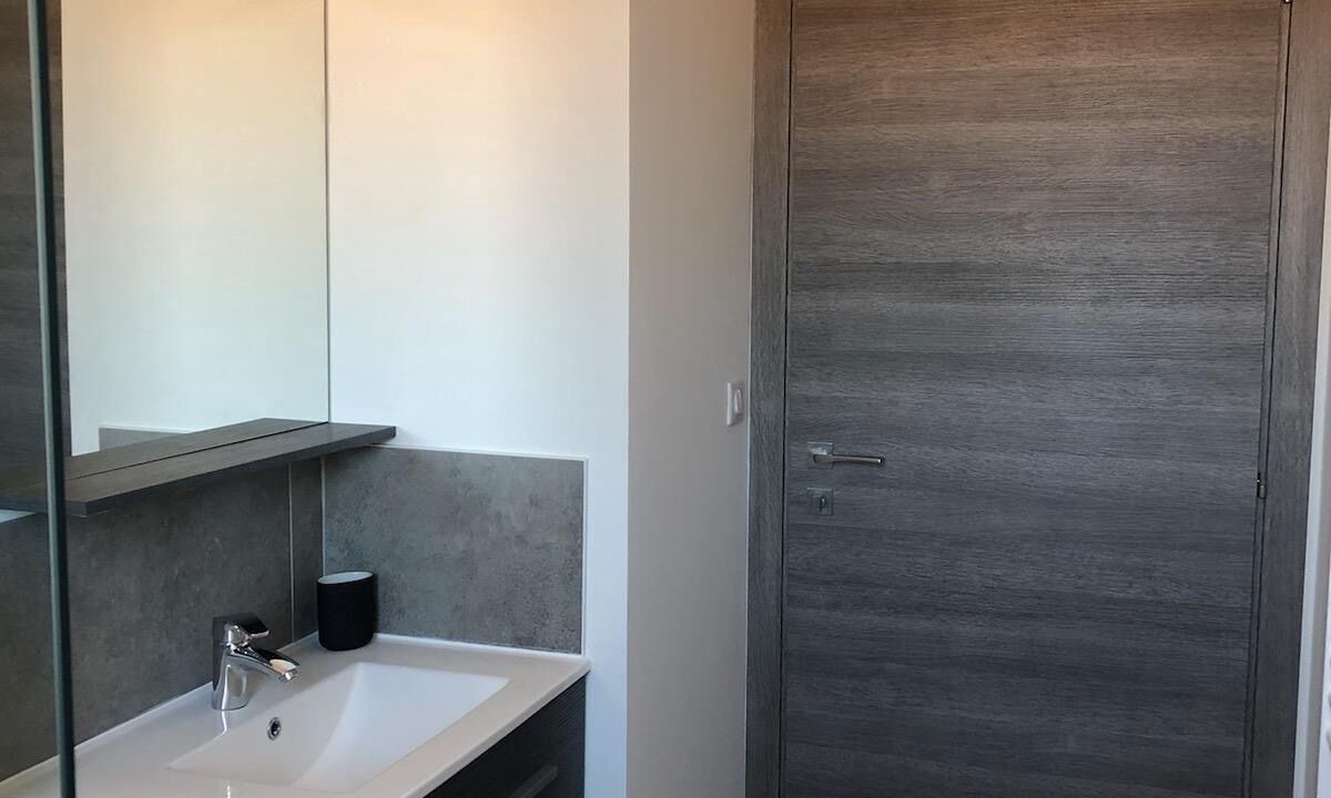 Photo of Bathroom in L'Ile-Rousse