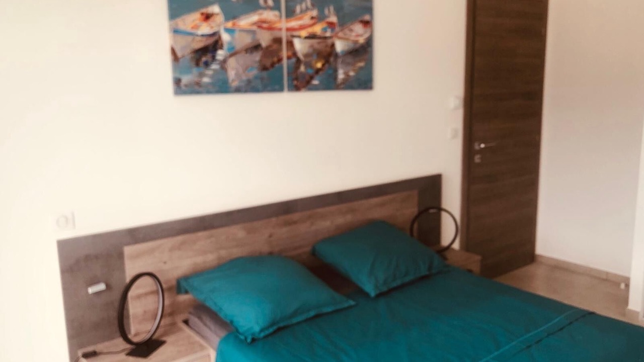 Photo of Bedroom in L'Ile-Rousse