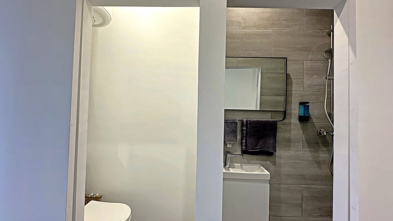 Photo of Bathroom in Serezin-du-Rhone