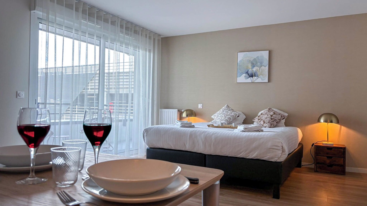 Photo of Bedroom in Quartier Saint-Clement - Jardin des Plantes