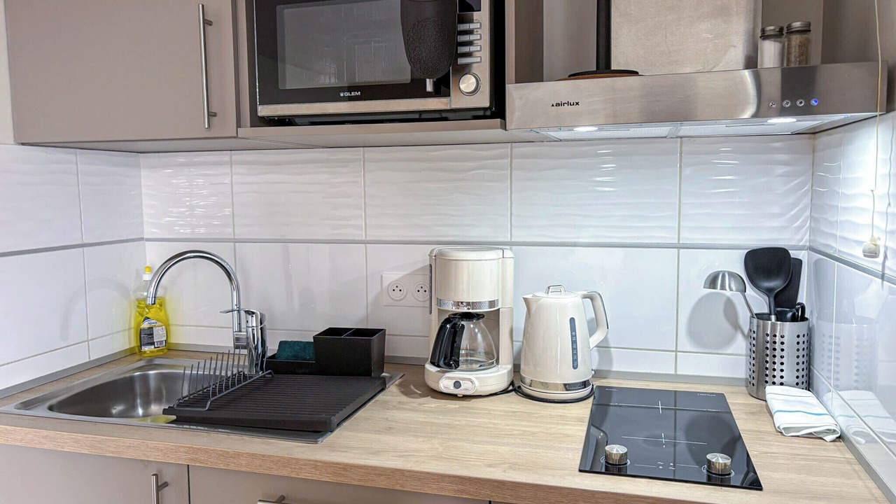 Photo of Kitchen in Quartier Saint-Clement - Jardin des Plantes