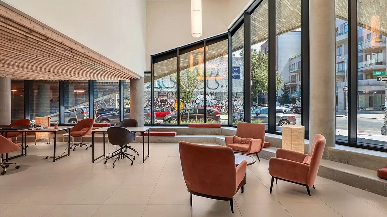 Photo of Others in Williamsburg