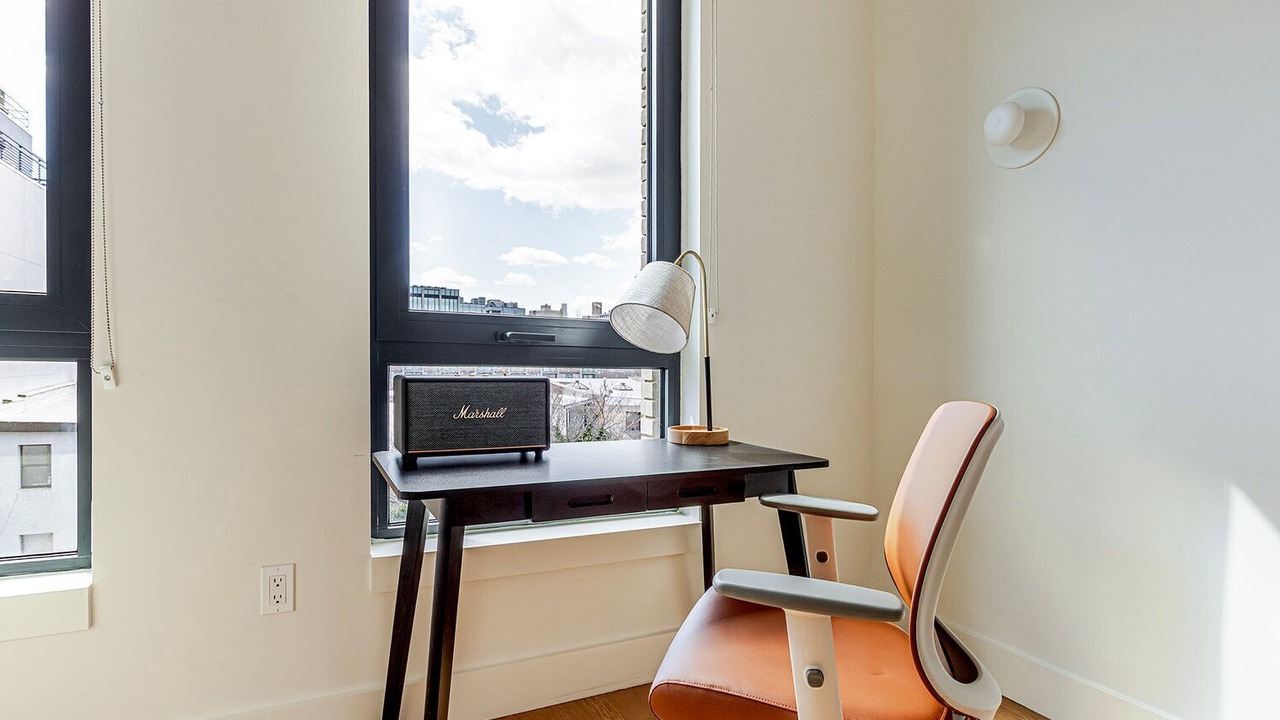 Photo of Others in Williamsburg