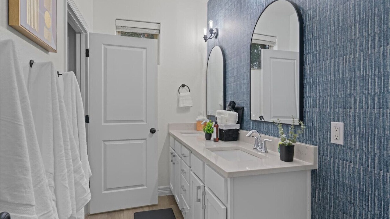 Photo of Bathroom in North University