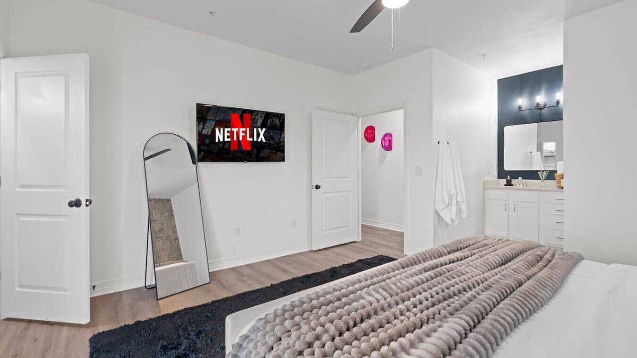 Photo of Bedroom in North University