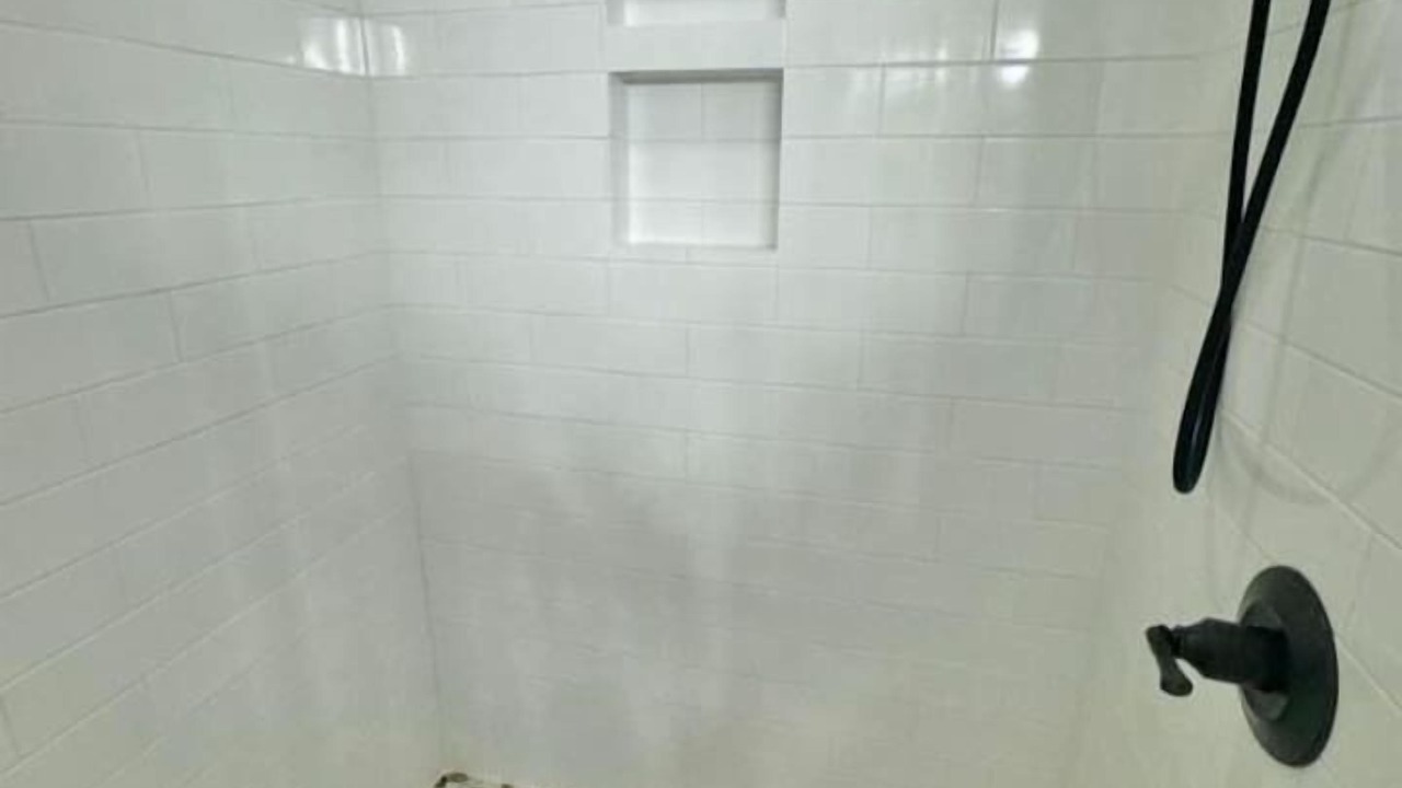 Photo of Bathroom in Lakeview  Jefferson County
