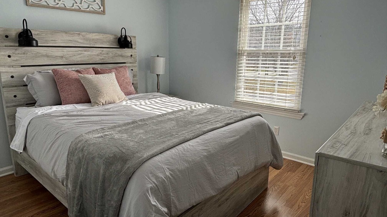 Photo of Bedroom in Ooltewah