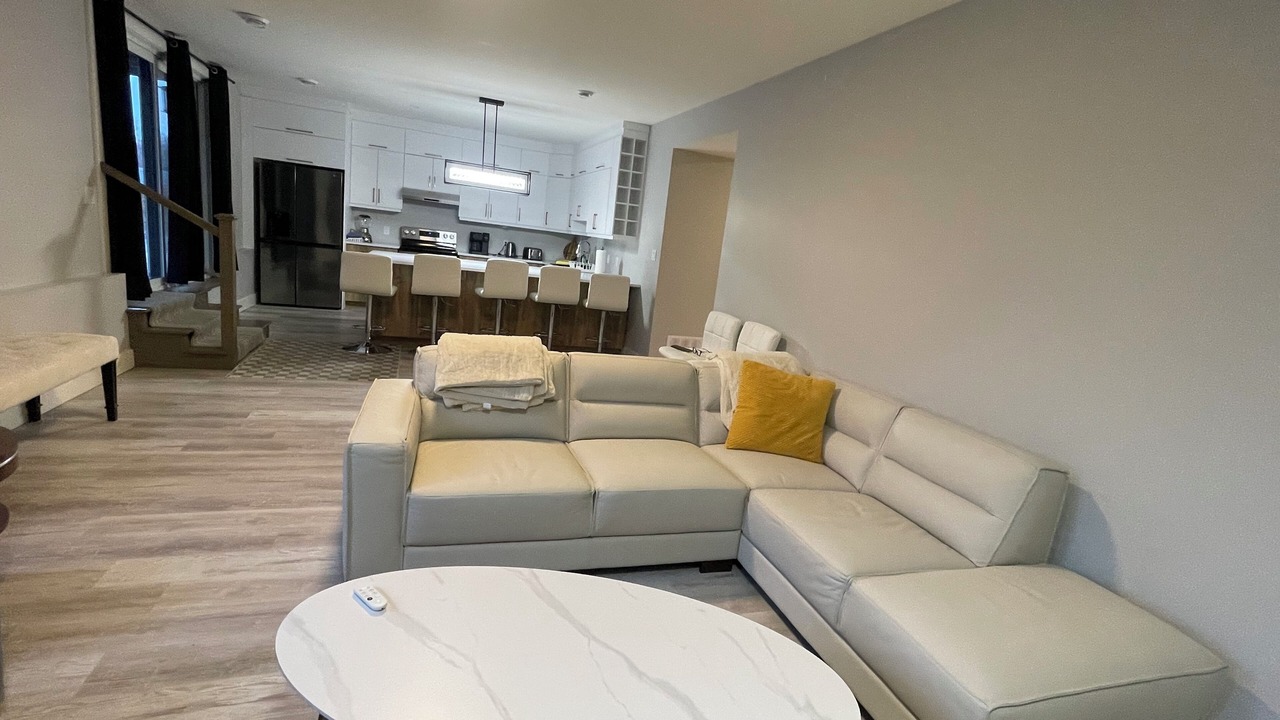 Photo of Livingroom in Sudbury