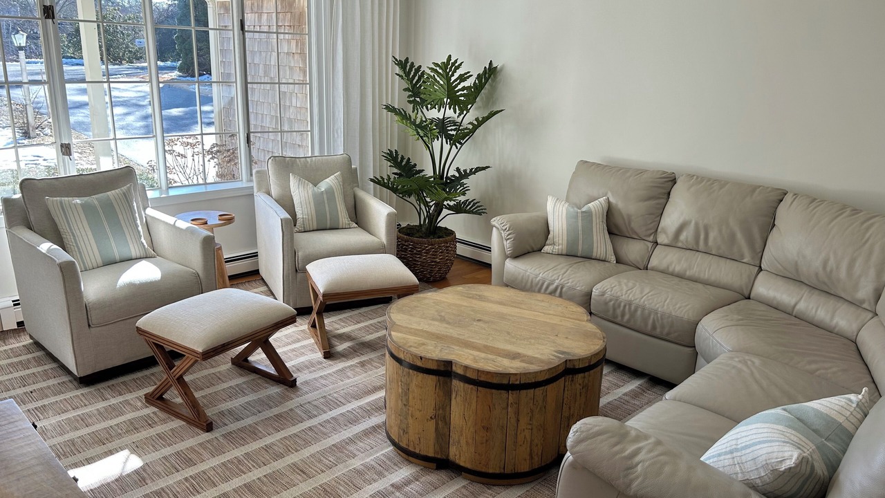 Photo of Livingroom in West Hyannisport