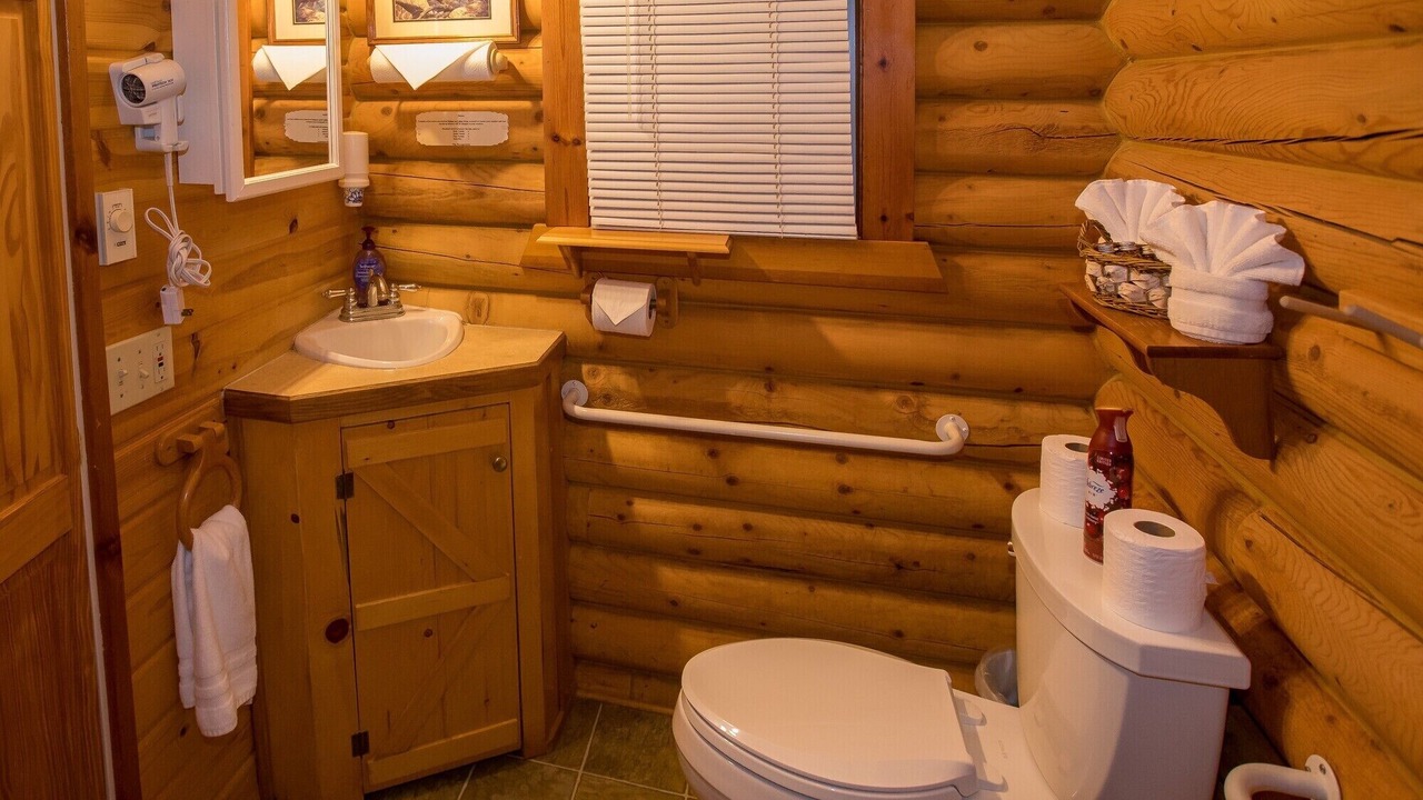 Photo of Bathroom in Concrete