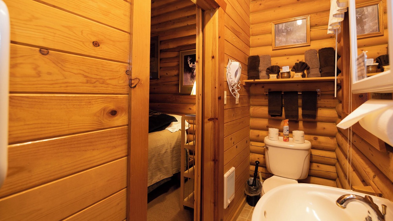 Photo of Bathroom in Concrete