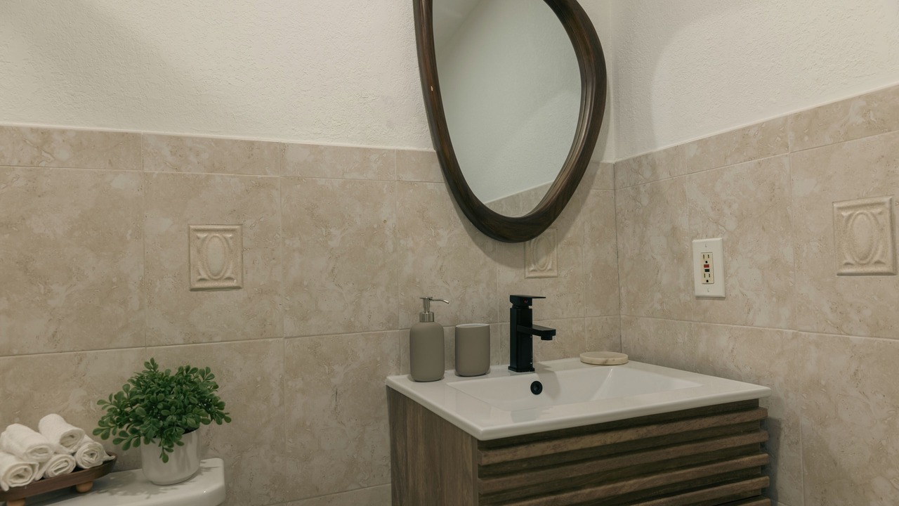 Photo of Bathroom in Ludlam