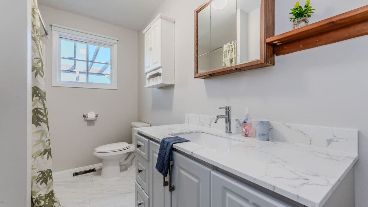 Photo of Bathroom in Tobermory