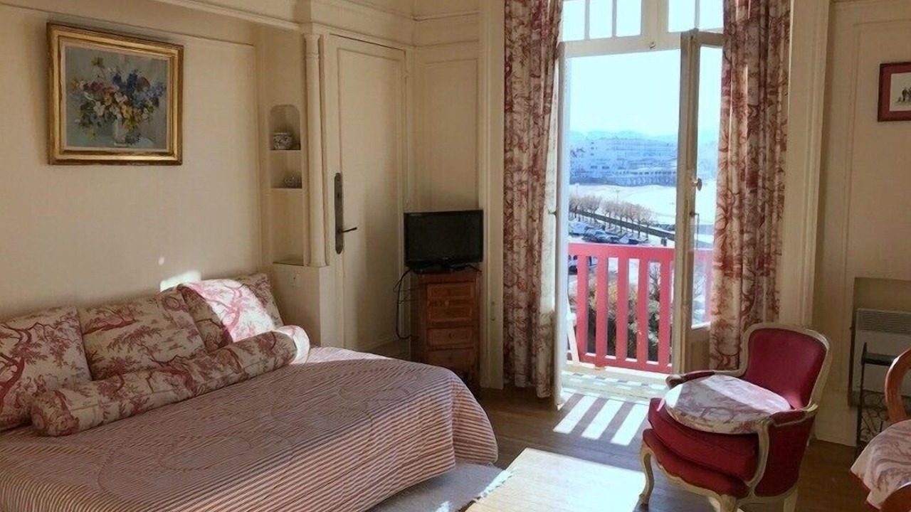 Photo of Bedroom in Saint-Jean-de-Luz
