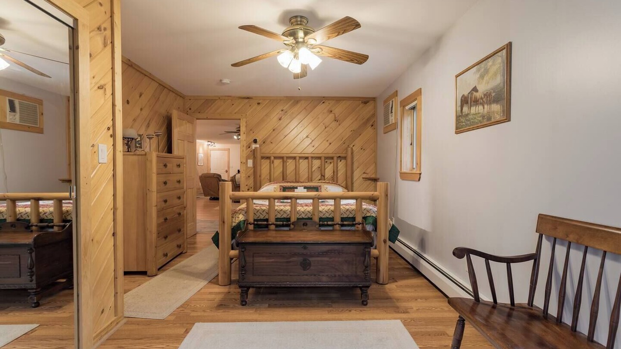 Photo of Others in Hamden