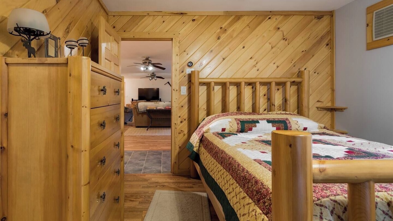 Photo of Others in Hamden