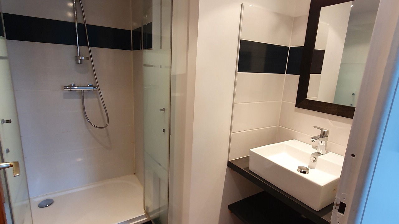 Photo of Bathroom in Castanet-Tolosan