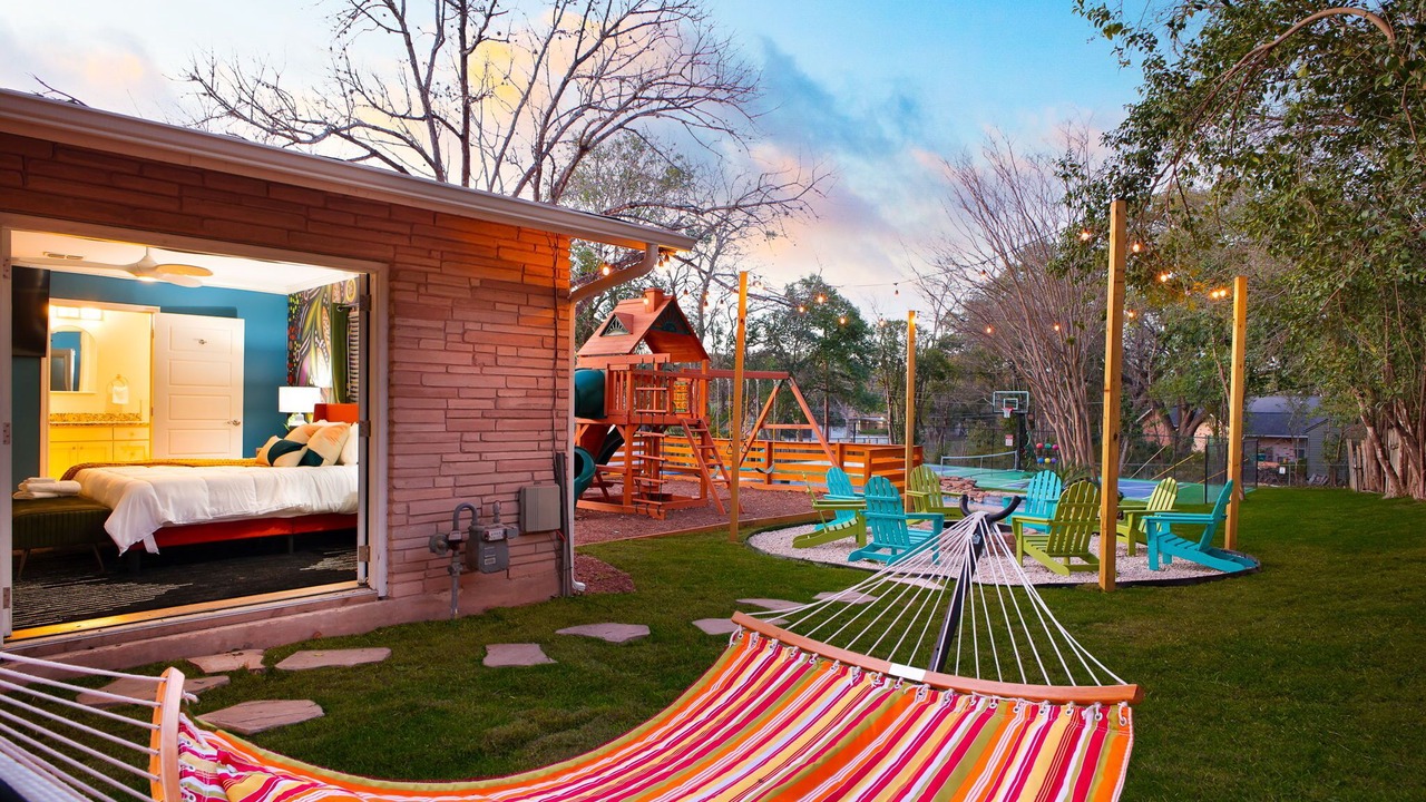 Photo of Outdoor in Oak Park - Northwood