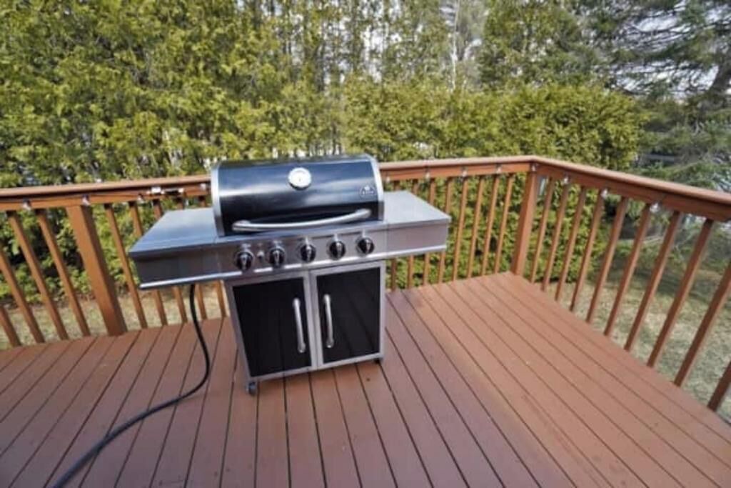 Photo of Outdoor in Highland Grove