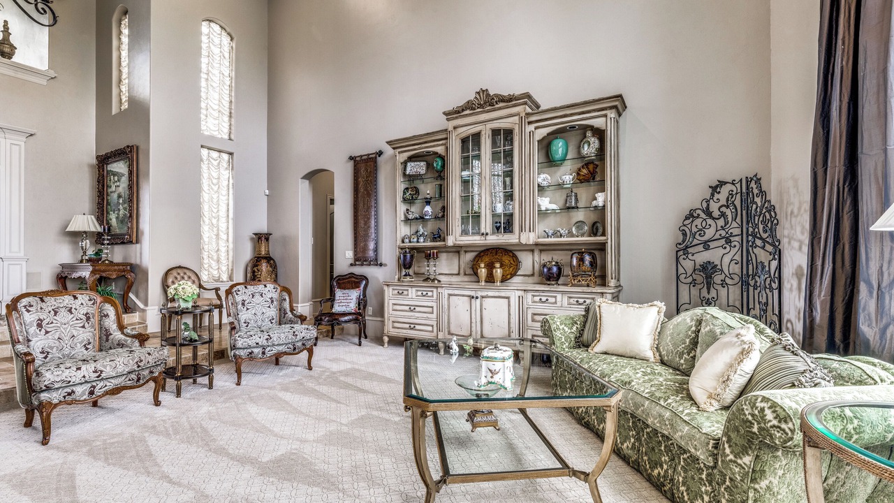 Photo of Livingroom in Forney