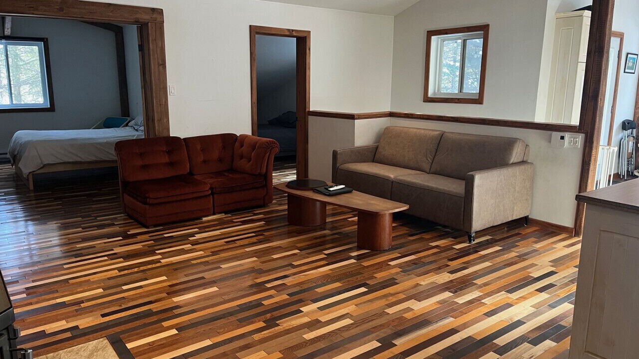 Photo of Livingroom in Amherst