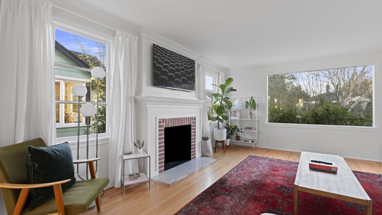 Photo of Outdoor in Loyal Heights