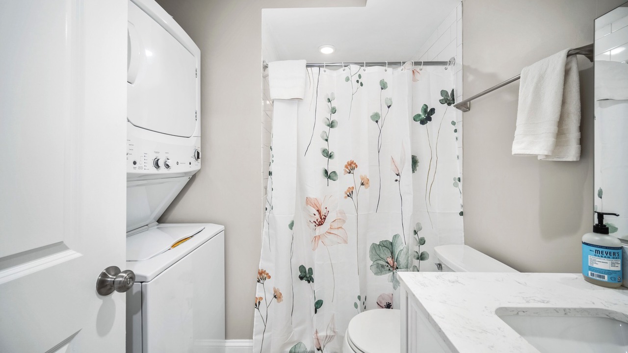 Photo of Bathroom in North End