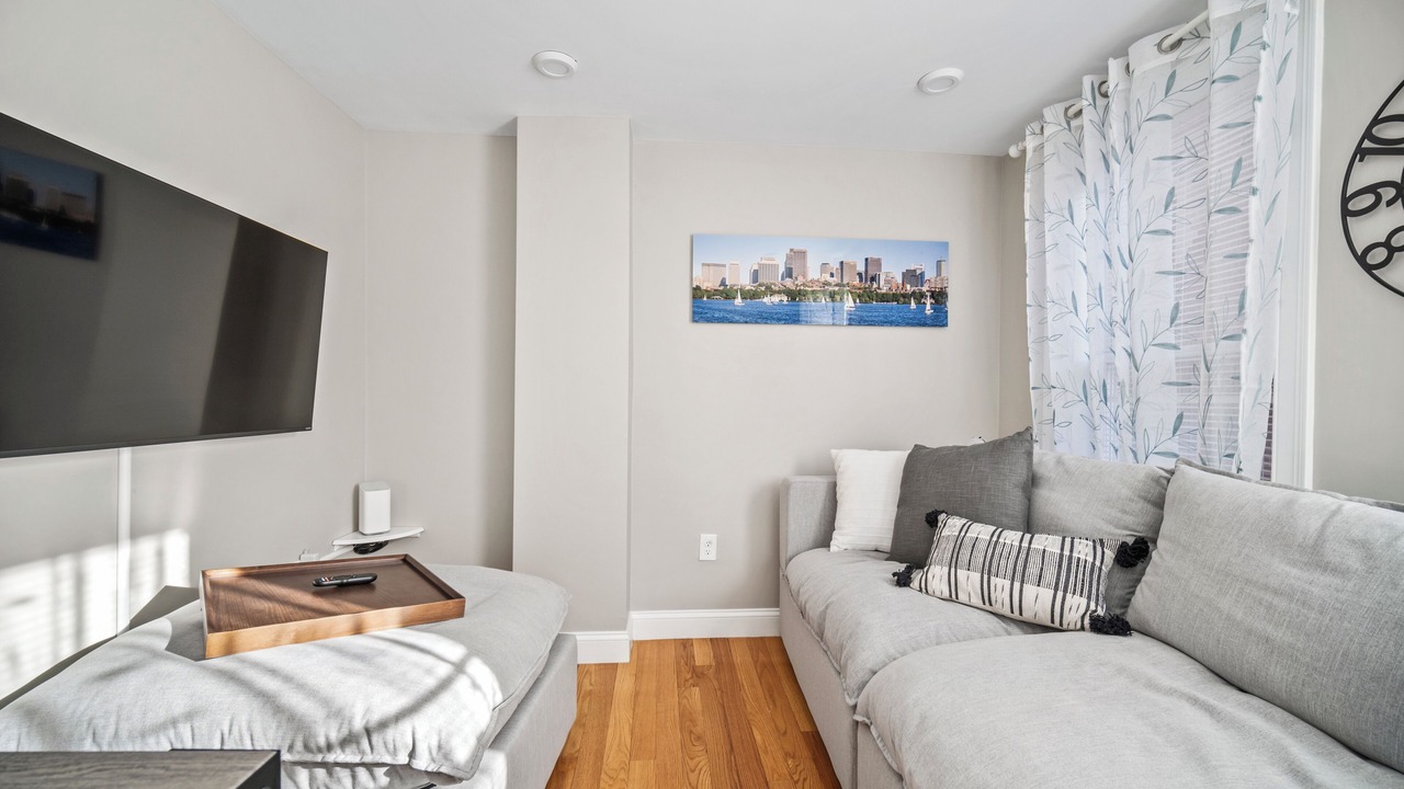 Photo of Livingroom in North End