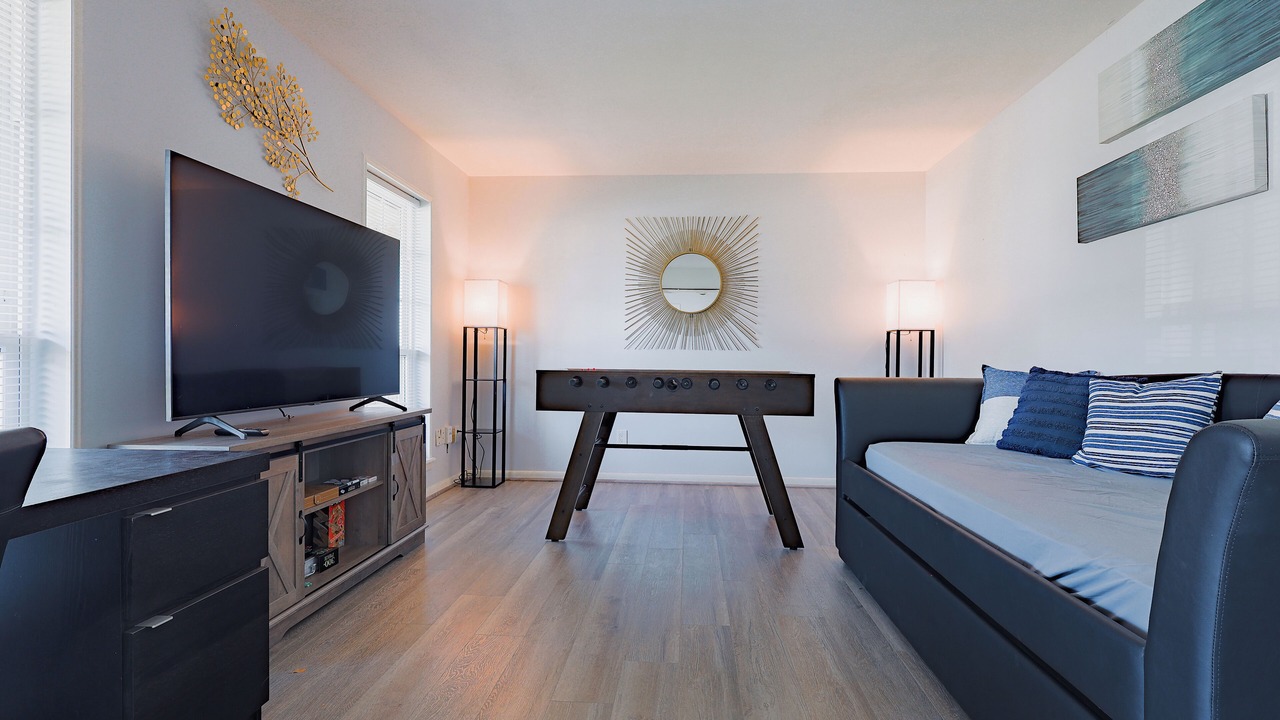 Photo of Livingroom in Spring Branch West
