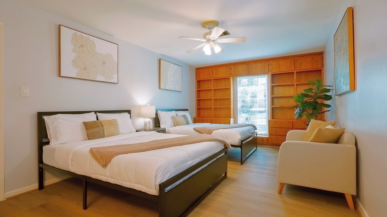 Photo of Bedroom in Spring Branch West