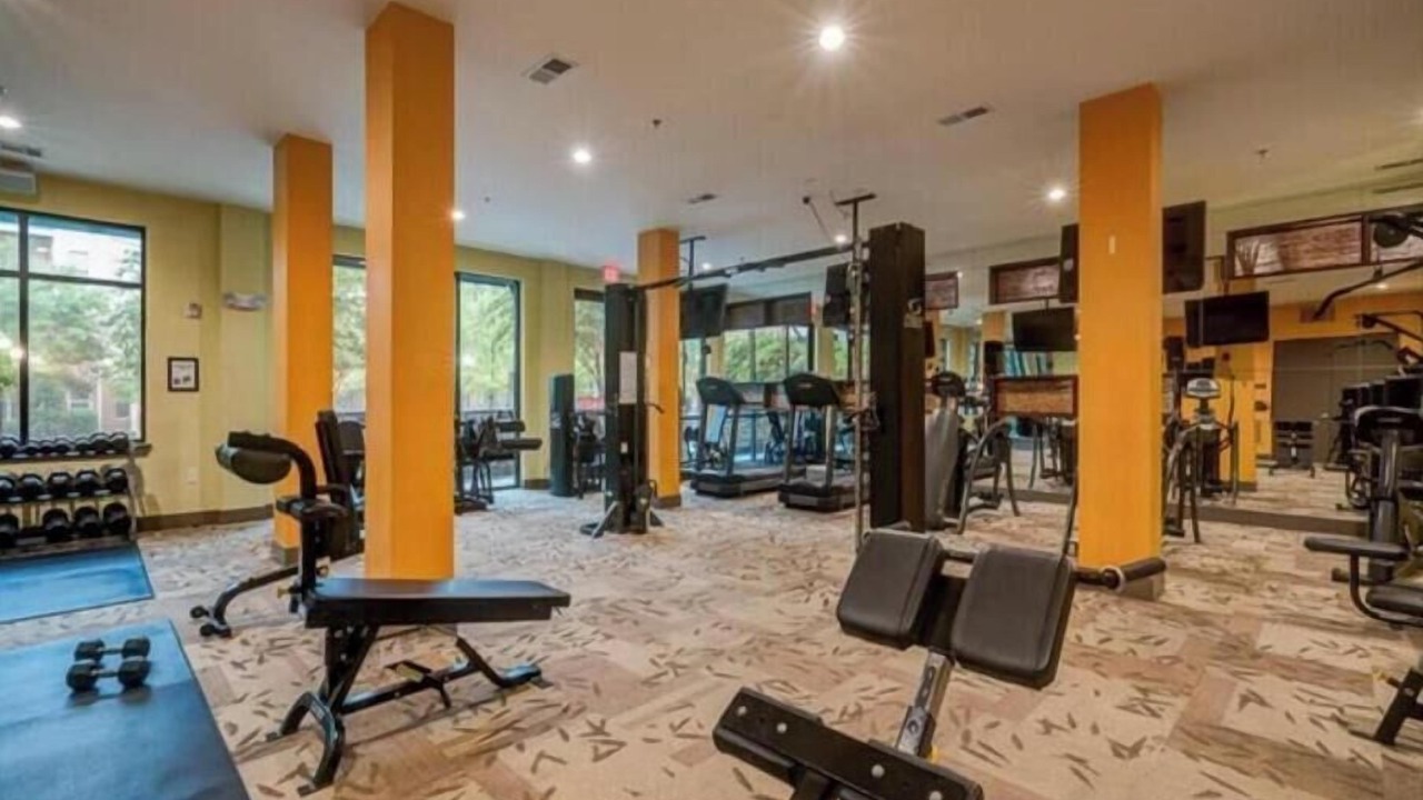 Photo of Others in Lindbergh