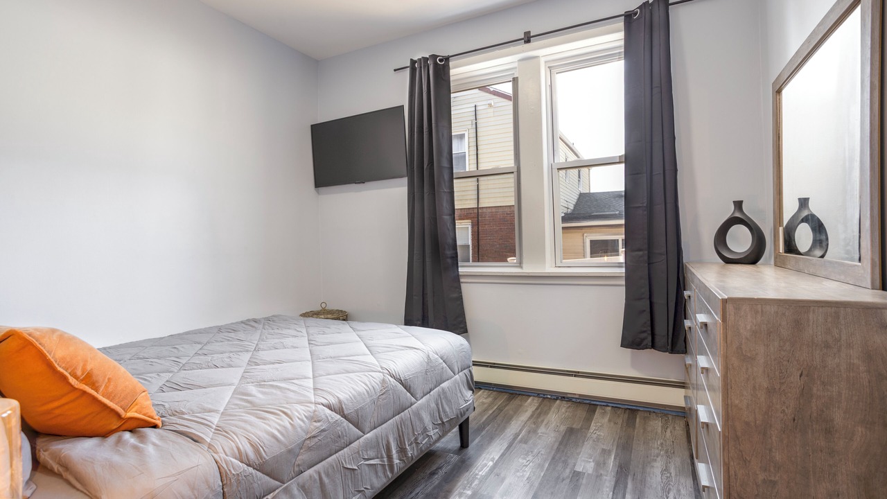 Photo of Bedroom in Lodi