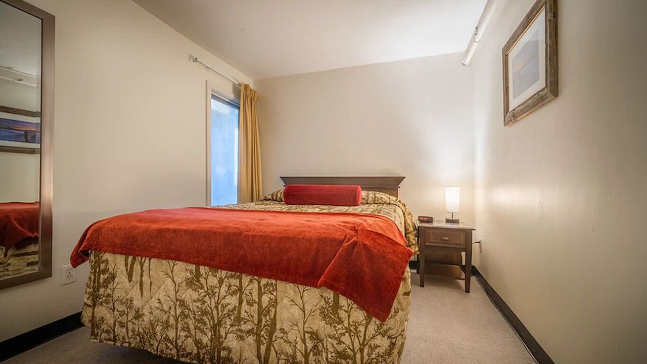 Photo of Bedroom in Stowe Area