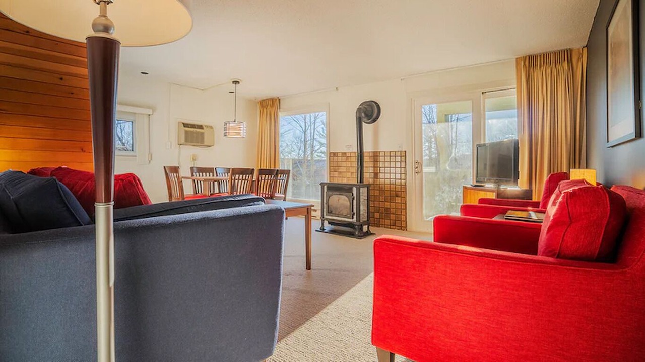 Photo of Livingroom in Stowe Area