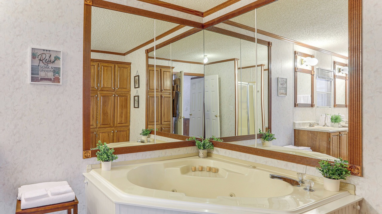 Photo of Bathroom in Higden
