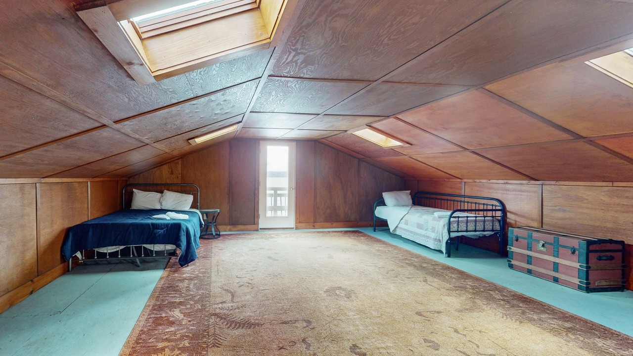 Photo of Bedroom in Town of Ledyard