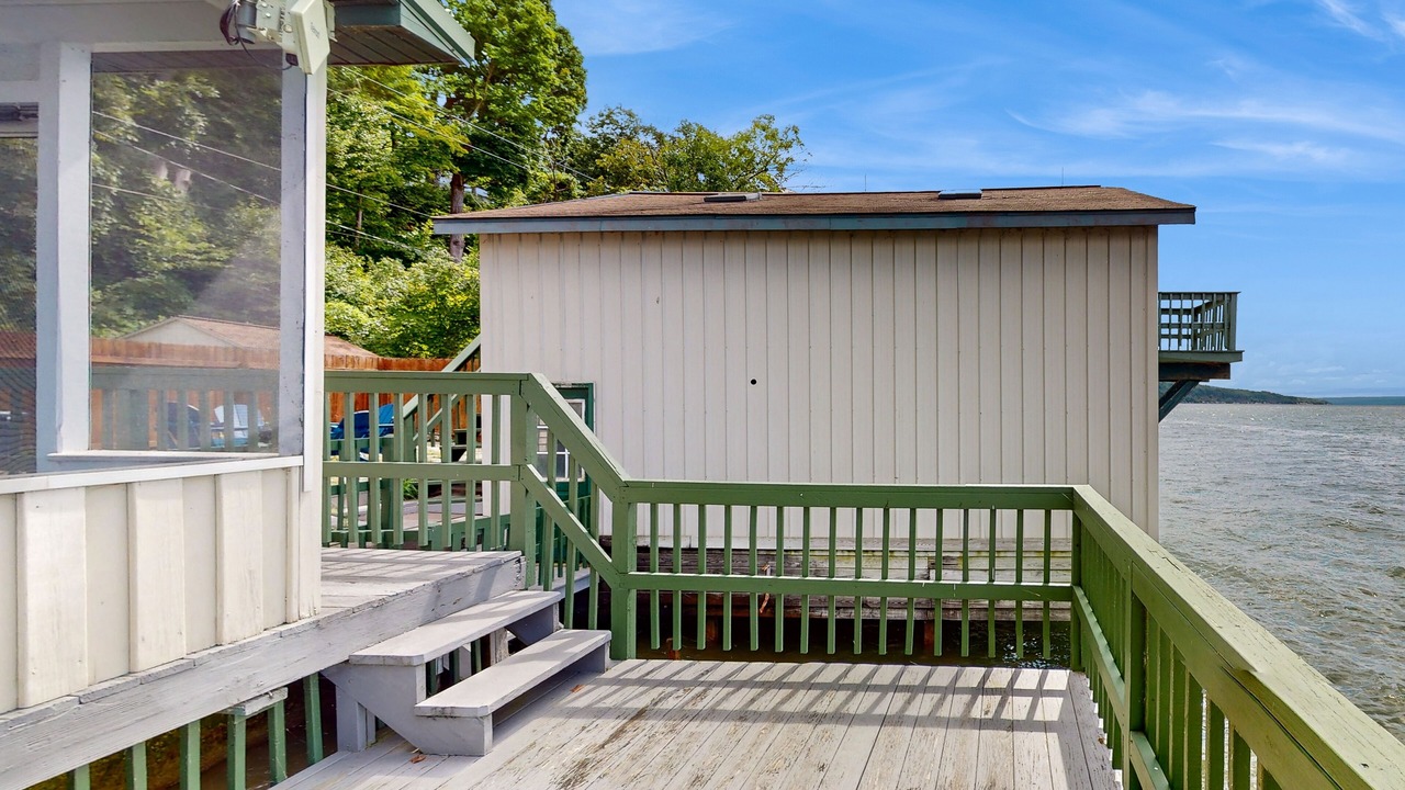 Photo of Patio Balcony in Town of Ledyard