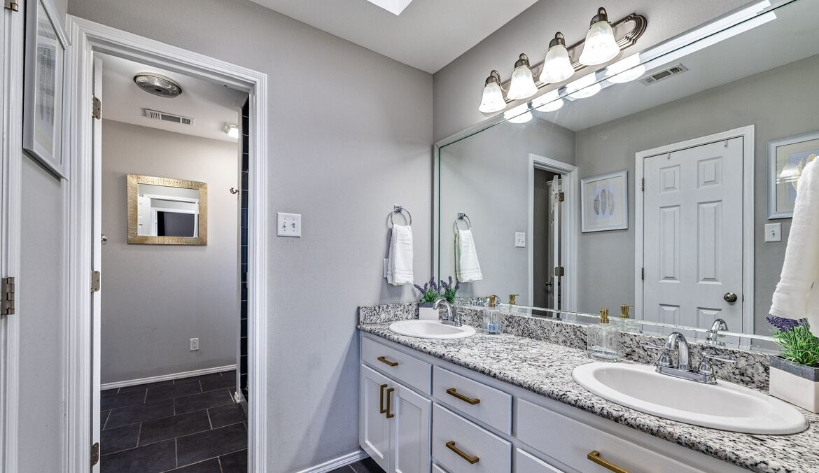 Photo of Bathroom in San Angelo