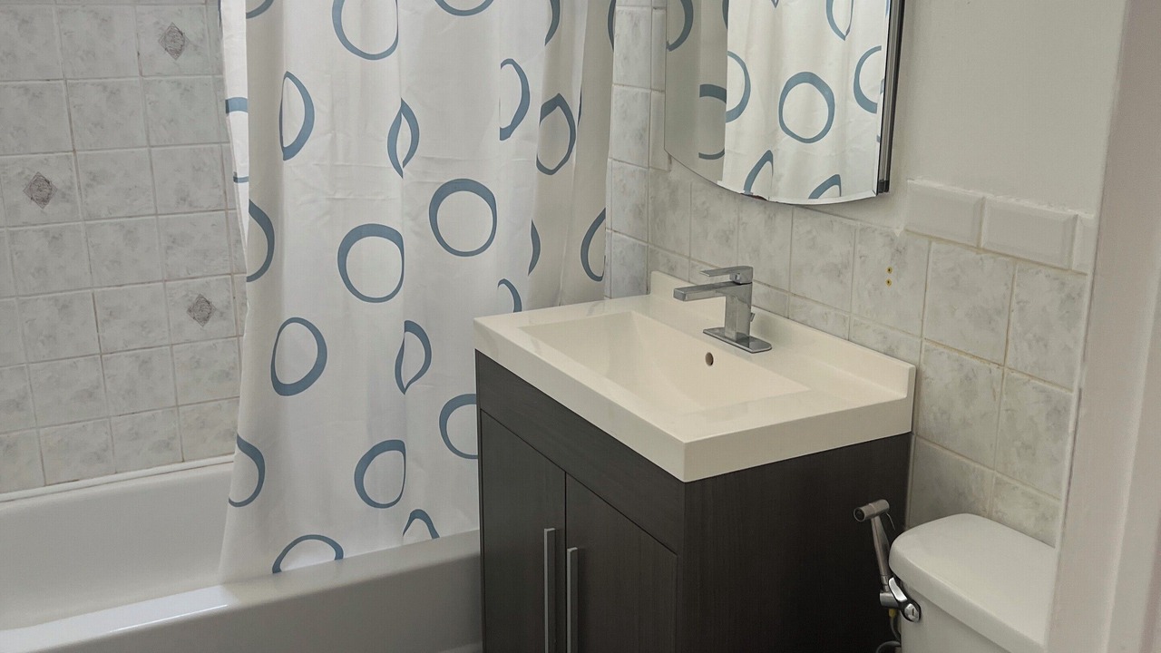 Photo of Bathroom in Montreal