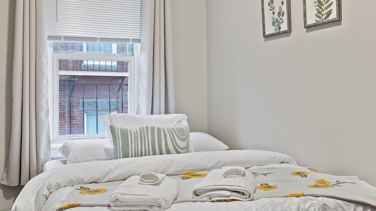 Photo of Bedroom in North End