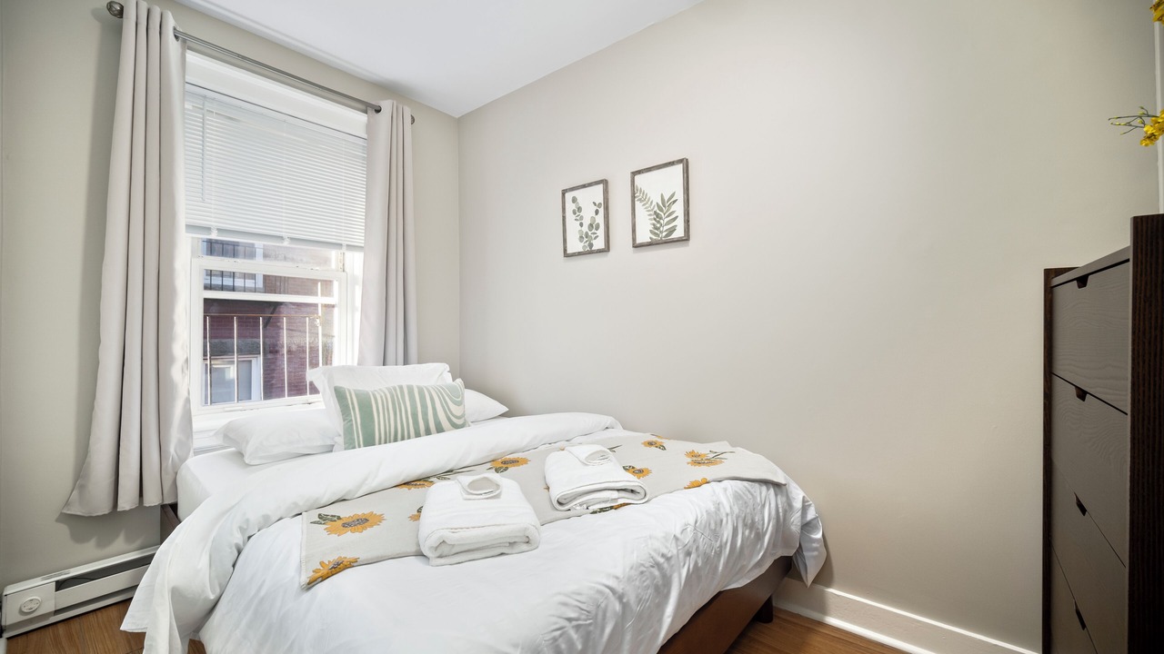 Photo of Bedroom in North End